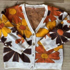 Flower print cardigan size Small
